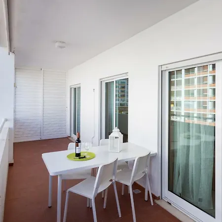 Edificio Sol Matos Апартаменти *