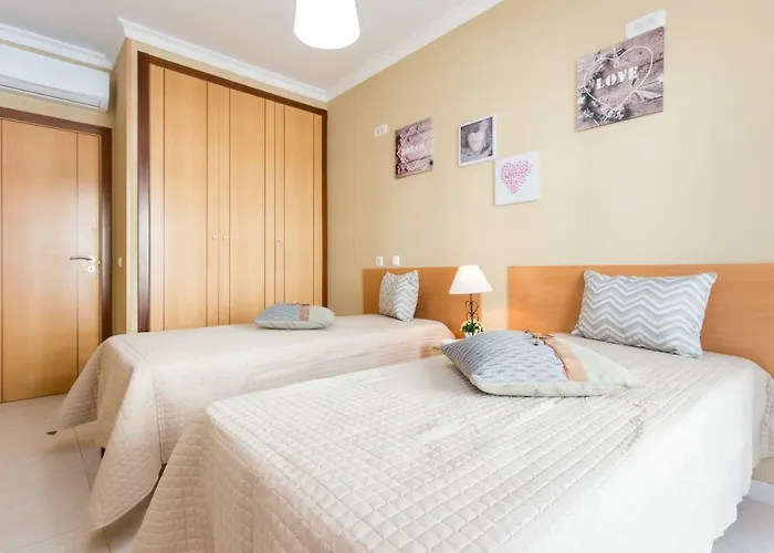 Apartamento Edificio Sol Matos